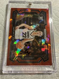 2024 Panini Prizm Caitlin Clark 57 Red Variation Cracked Ice RC