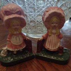 Vintage Big Bonnets Figurines / Small Bookends 