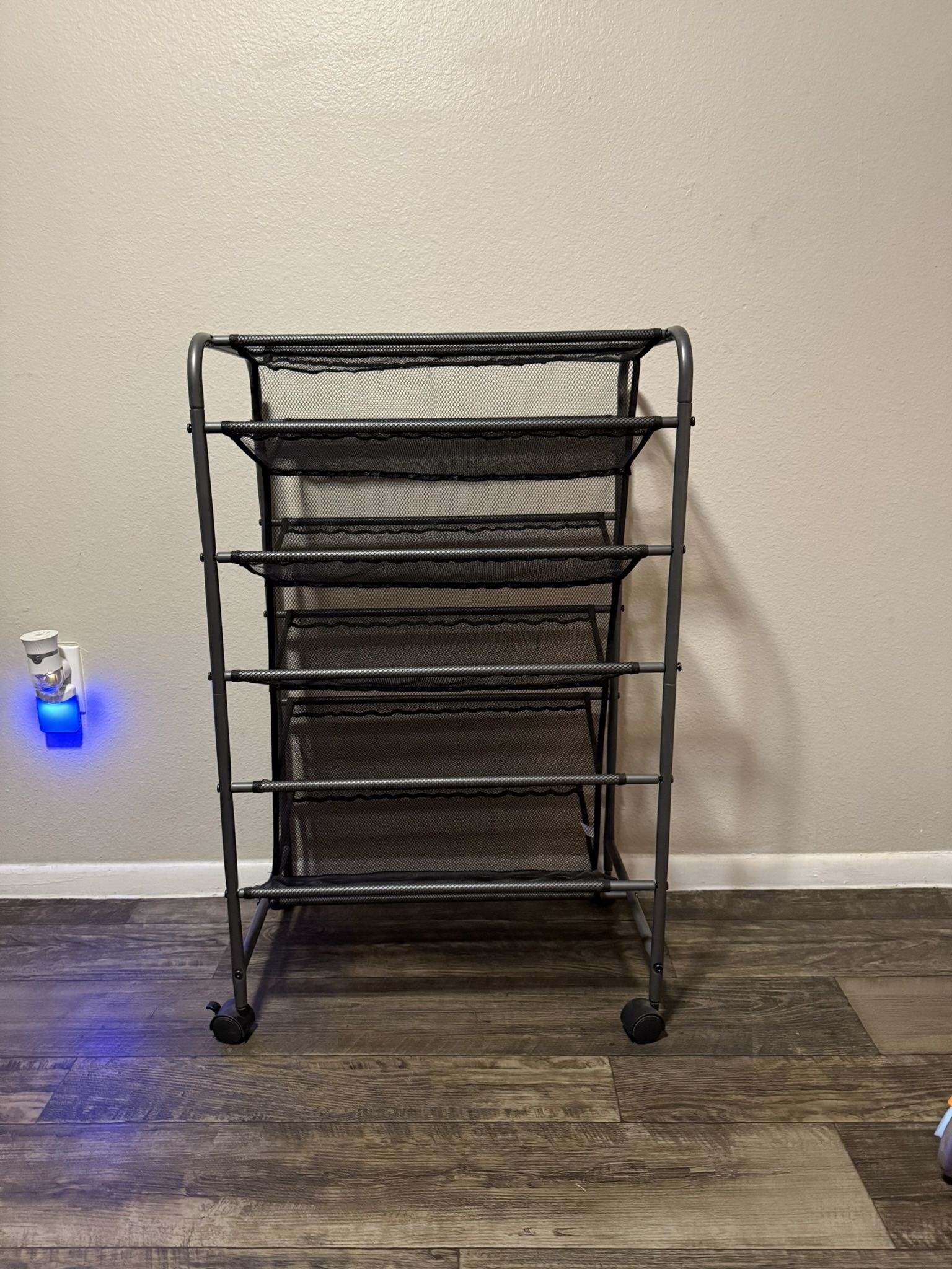 Shoe rack