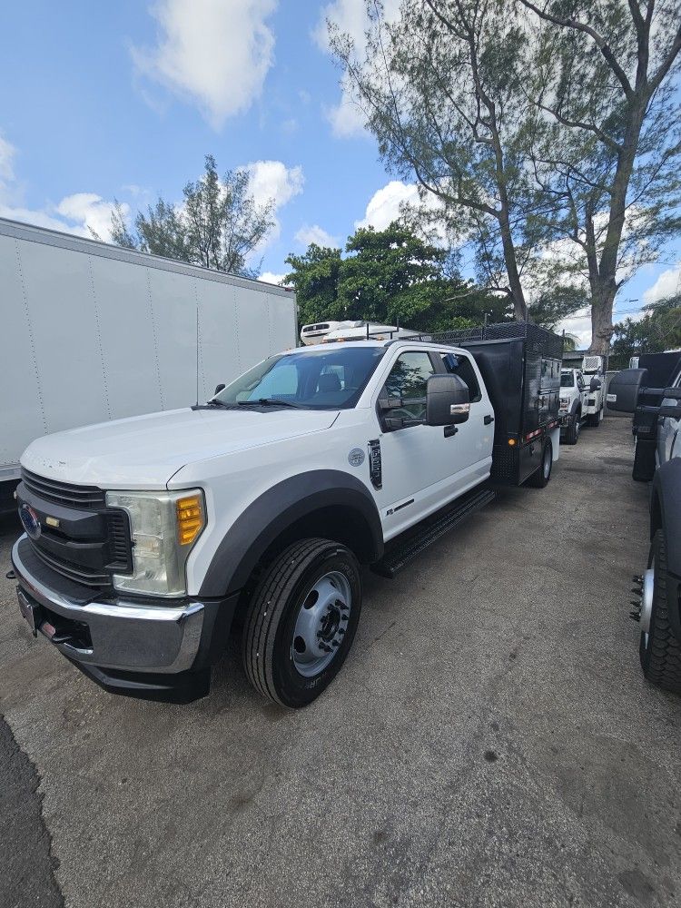 2017 Ford F-550