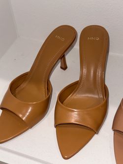 Heels size 8
