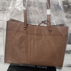 Michael Kors Original Luggace Bag