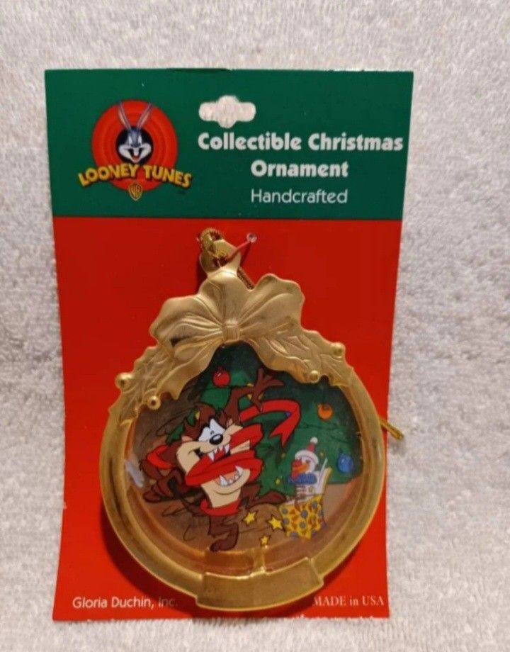 Vintage Looney tunes handcrafted collectible Christmas ornament # 4