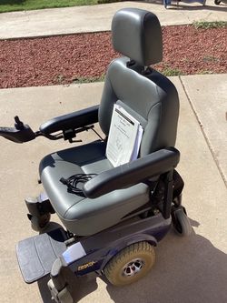 Pronto M71 with Surestep electric chair