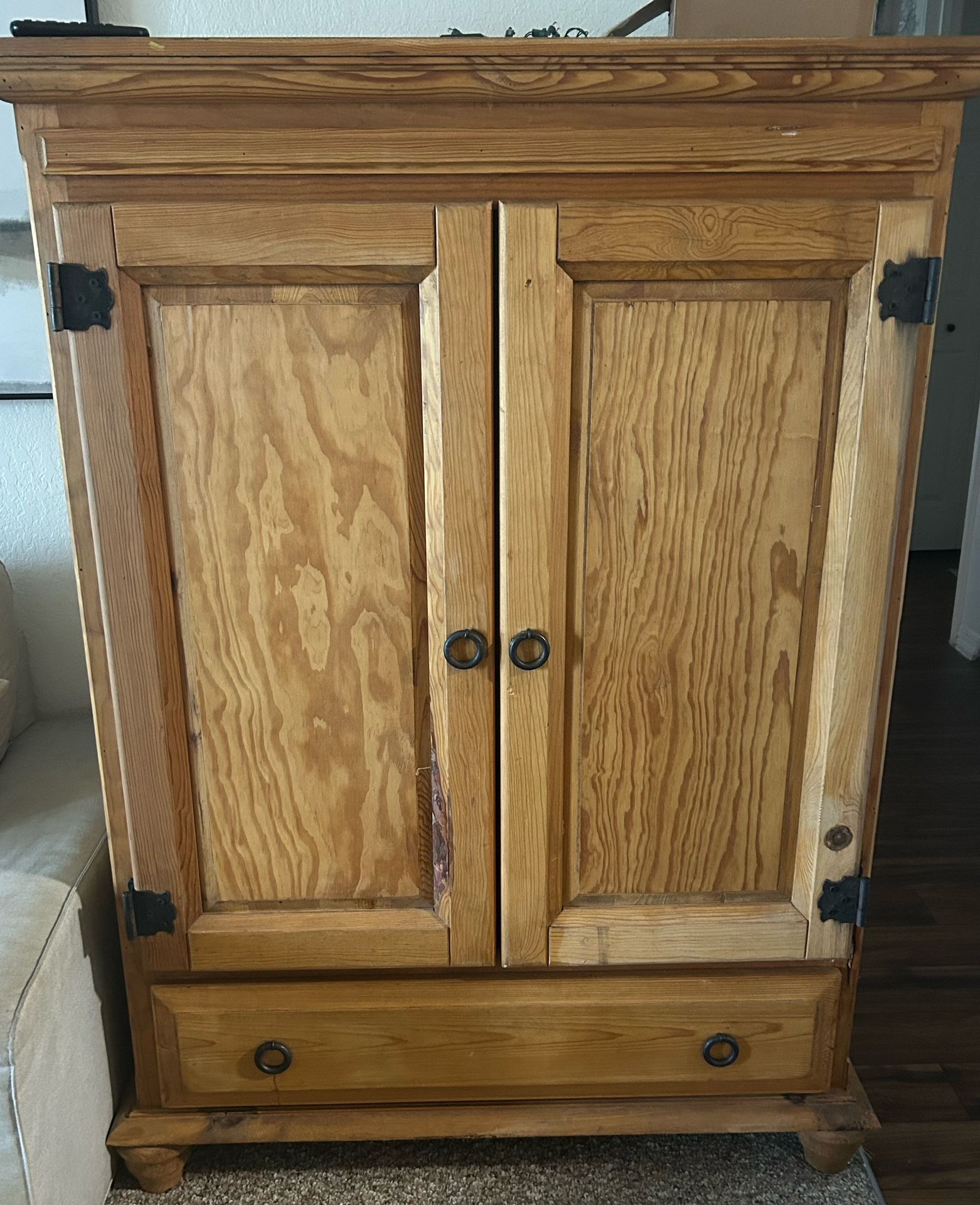Wood Cabinet