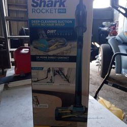 Shark Cordless Rocket Pro Vacuum