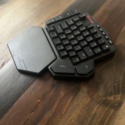 Red Dragon One Handed Keyboard