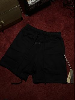 ESS3NTIAL SHORTS