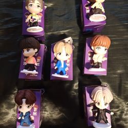 BTS Tiny Tan McDonalds Toy Throwback Edition Full Set