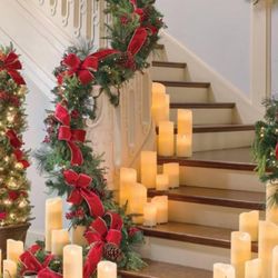 Front gate Garland 