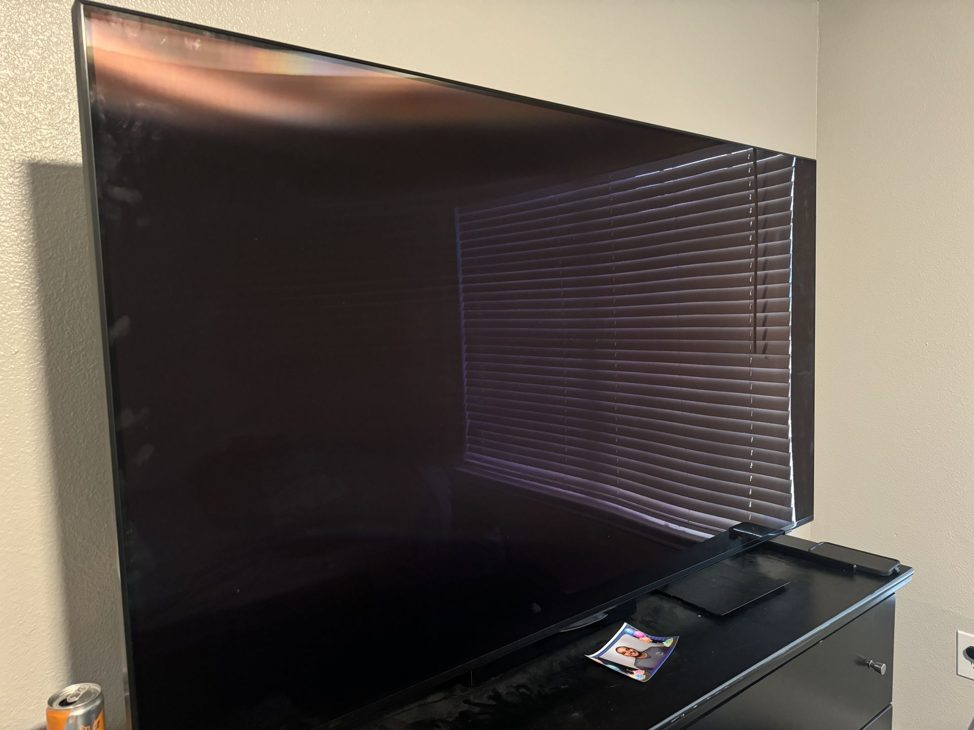 SAMSUNG Flat 65-Inch QLED 8K Q900 Series Ultra HD Smart TV with HDR