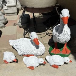 New Set Of Five Ducks Made Out Of Cement Perfect Gift 