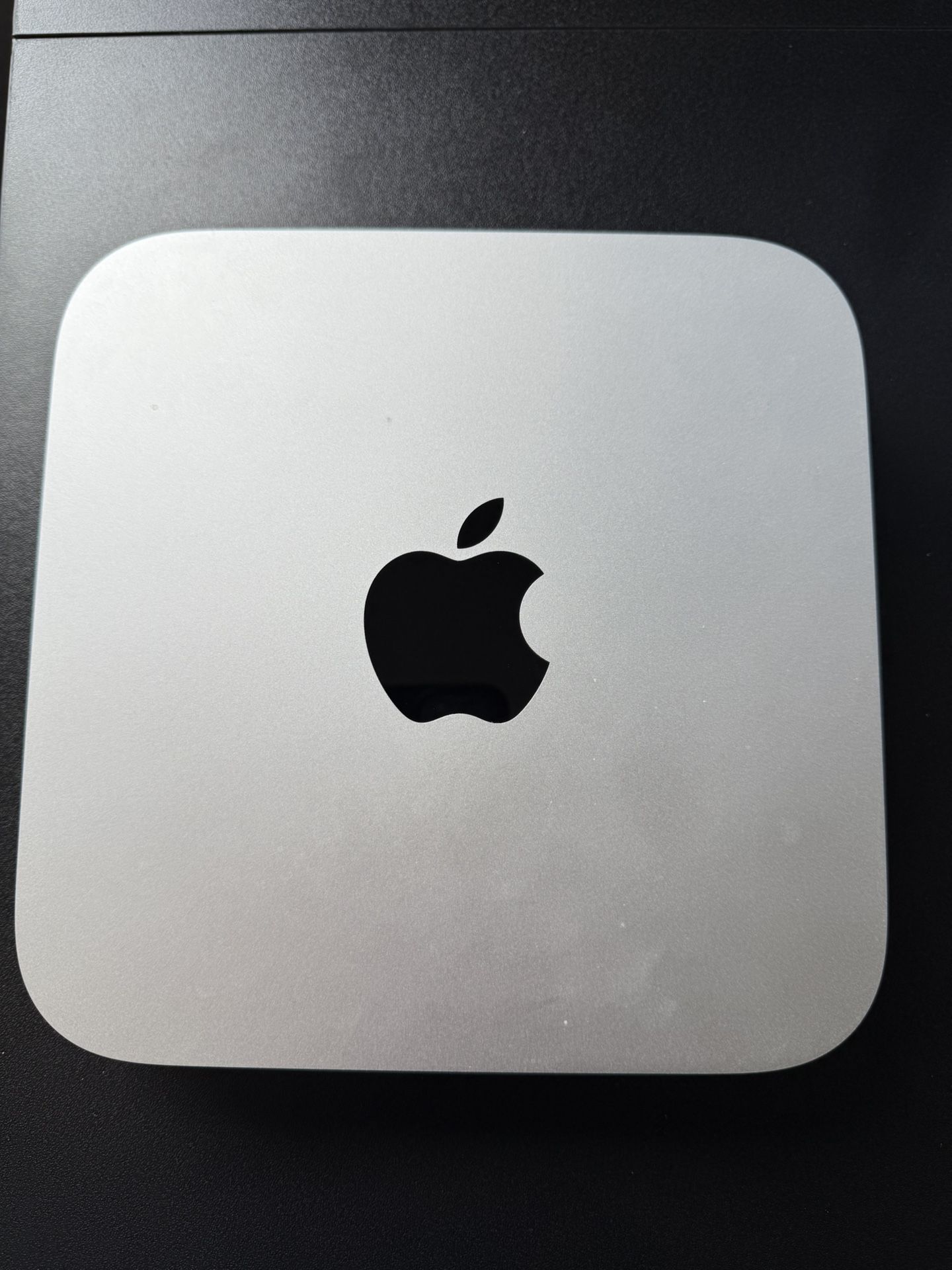 Mac mini M1