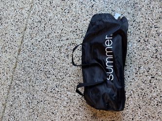 Summer Infant Black chair with bag