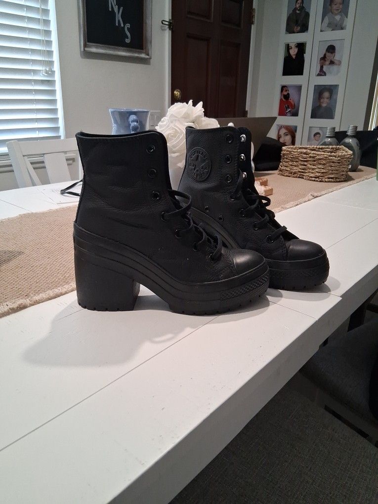 Brand new black leather converse boots. Size 7 Woman's