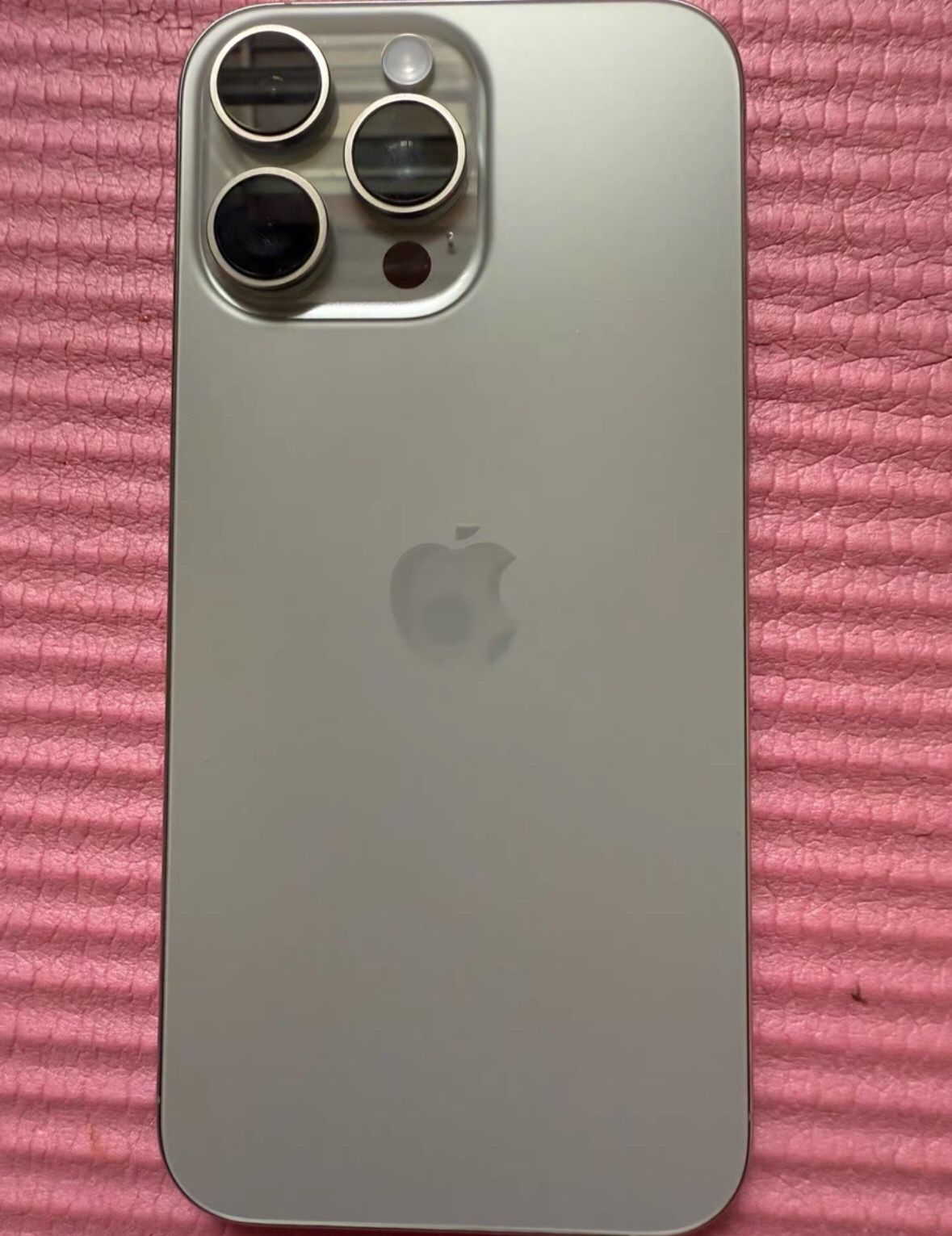 Apple iphone16pro max 1TB