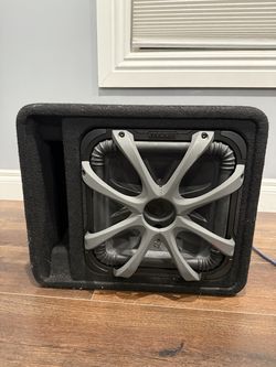 KICKER SUBWOOFER 12” AMP SPEAKER