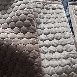 Sofa and Armrest seat covers (4)