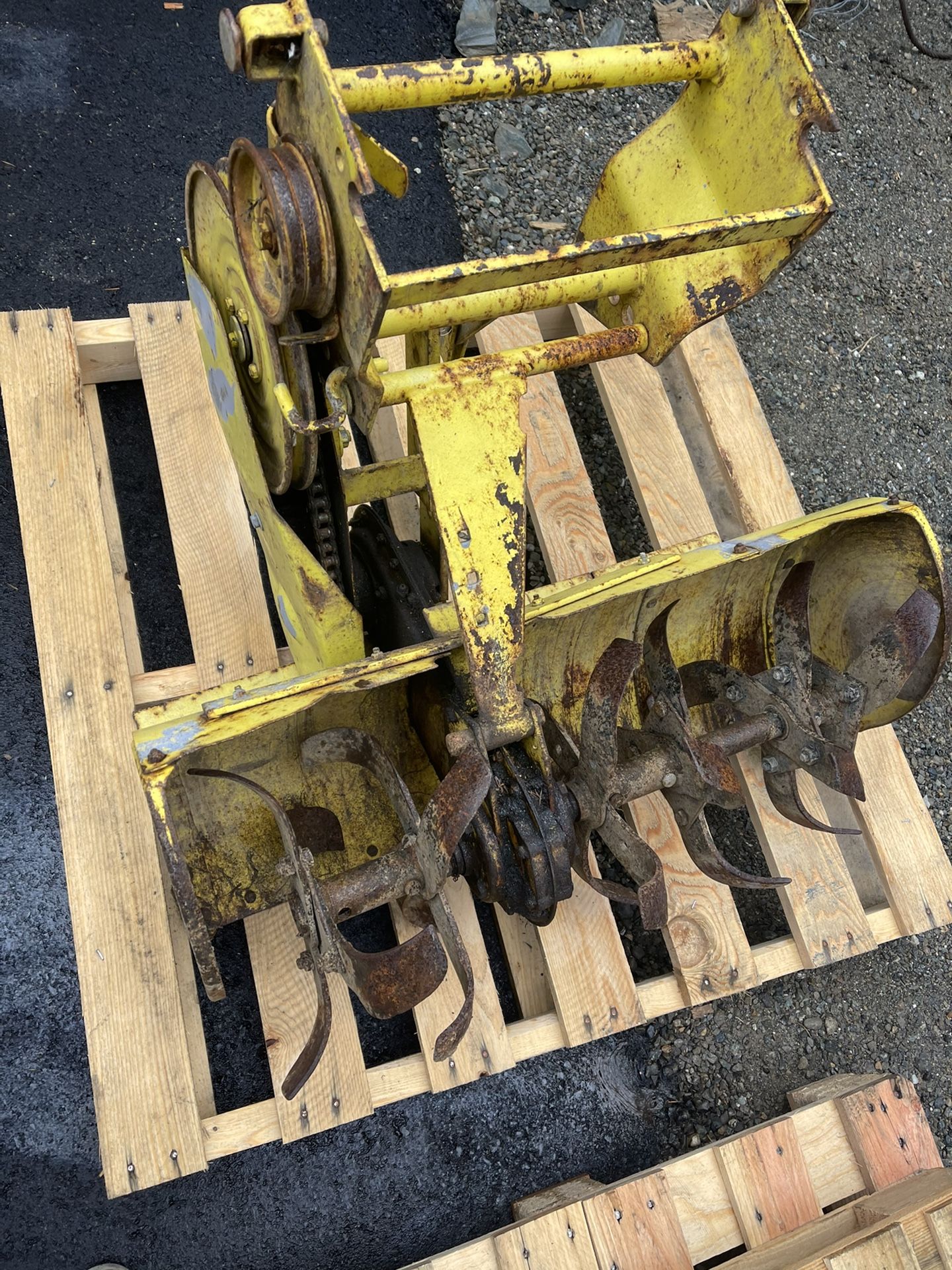 John Deere Rototiller Attachment 