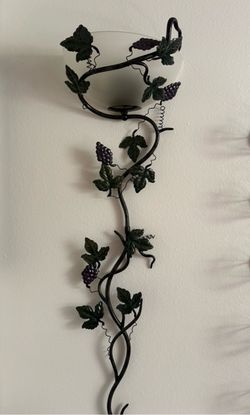 Vine motif wall lamps