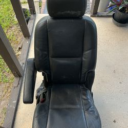 2nd Row Rear Left Seat Leather 2008-2014 Cadillac Escalade, GMC Yukon, Cheavu Tahoe.
