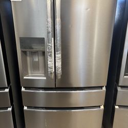 New Frigidaire Gallery 36” 26.3 Cu Ft 4 Door French Door Refrigerator 