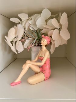 Home/Coastal Decor Bathing Beauty #2 Shelf Sitter, Deco Sculpture. Pinup Aesthetic from 1920-40’s