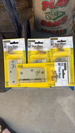 Stanley 3.5" Round Corner Door Hinges – 4 Pack