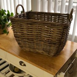 Large Basket 