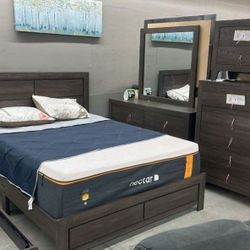 NEW 5pc. Brown Queen Bedroom Set 