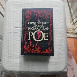 The Complete Tales and Poems of Edgar Allen Poe 