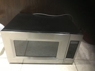 Like New Microwave For Sale