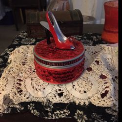 Jacki Design International JGS28035RD Glamour Nite Jewelry Box Red! Great Valentines Day Gift ❤️