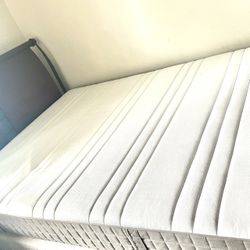 New Queen Mattress 