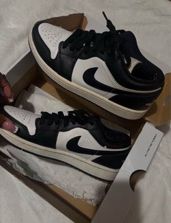 Air Jordan 1 Low Black & White Sneakers