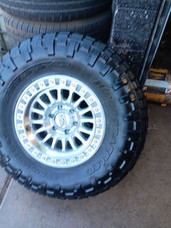 17 kmc rims 6 lug 6x139 6x5.5 on used tires 35 1250 17