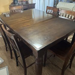 Dining Table Set