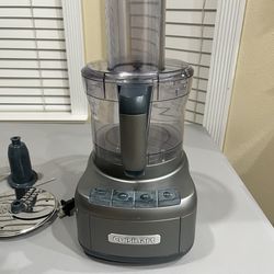 Cuisinart Food Processor 8-Cup – Complete with Blades