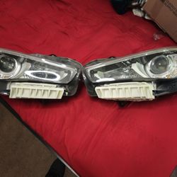 2020 Infinity Q50 Stock Headlights