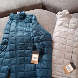 (New) Mens northface Coats