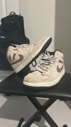 Nike Air Jordan 1 Mid SE "Brown Shoes