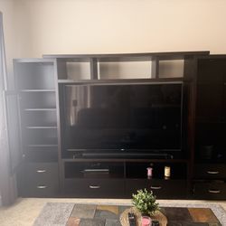 FREE Wall Unit/Entertainment center