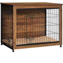 Wooden dog Crate