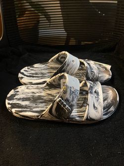 Crocs Classic Marble Sandals
