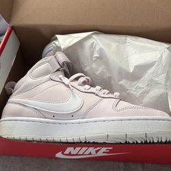 Nike Court Borough Mid 2 GS Pearl Pink/White Size UK 6 (Women’s 8)