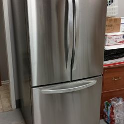 Refrigerator - Almost new -premium model