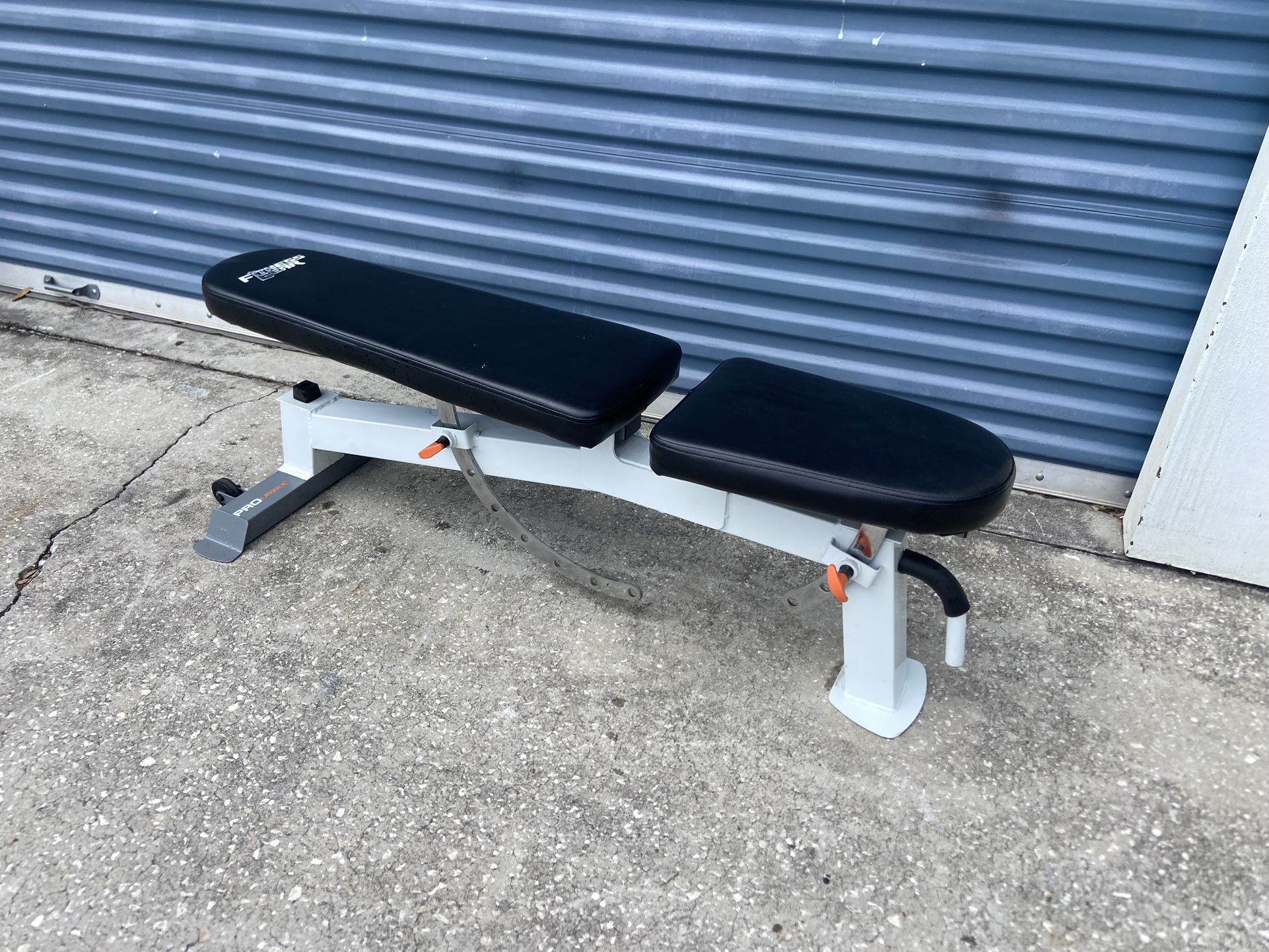 Weight Bench