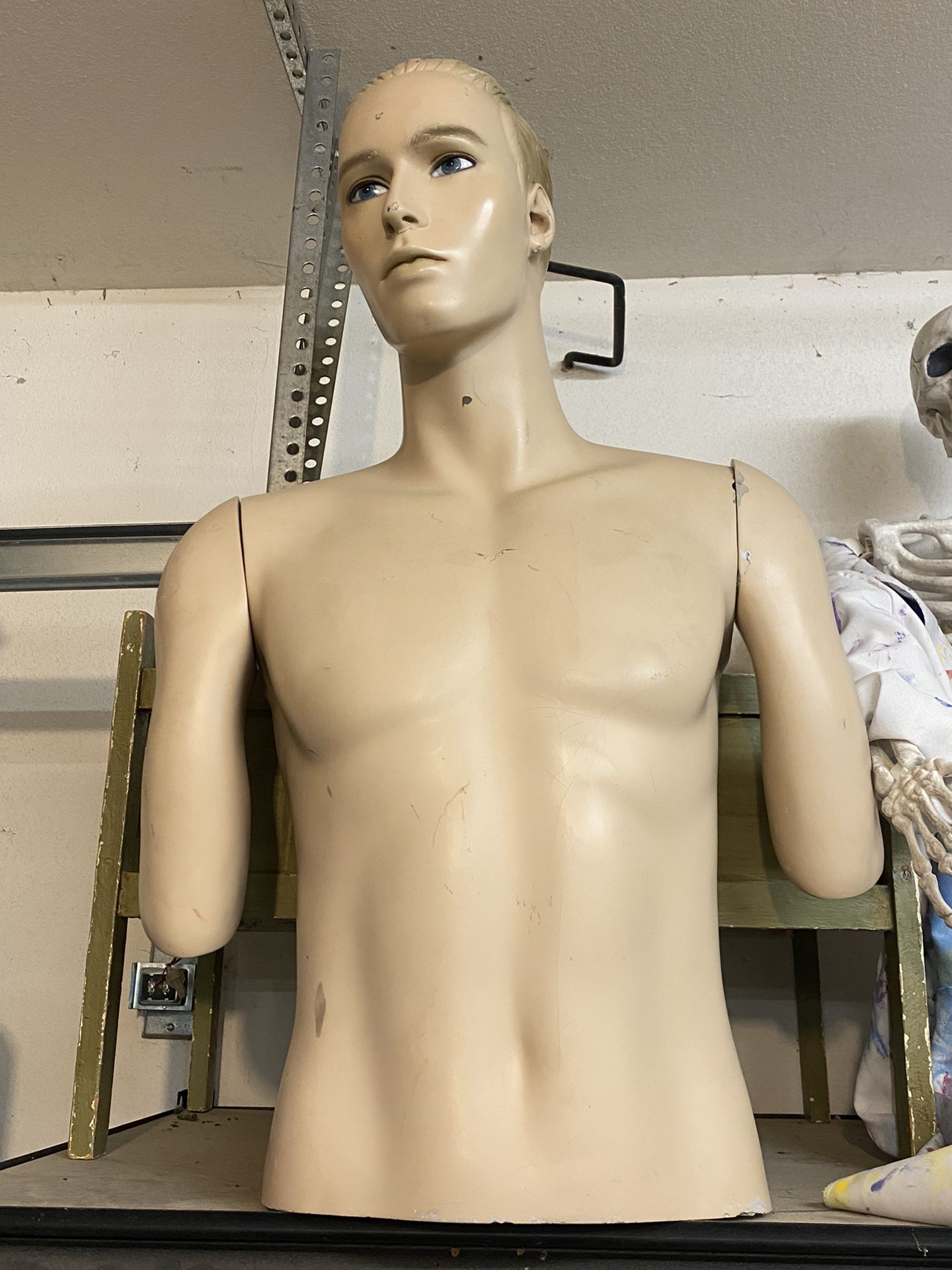 Top half Of A mannequin for Sale in OfferUp