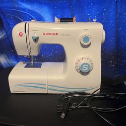 Singer Sewing machine 