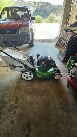 Lawn Boy Lawn Mower In Excellant Running Condition Nothing Wrong With It At All